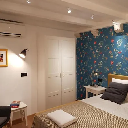 Apartman Art Arthur - Premium Double Or Twin With City View